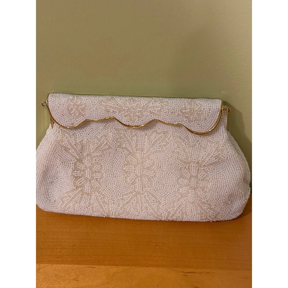 Sharonee Vintage Beaded Clutch Bag Hand Made in Japan Cream Floral Scalloped